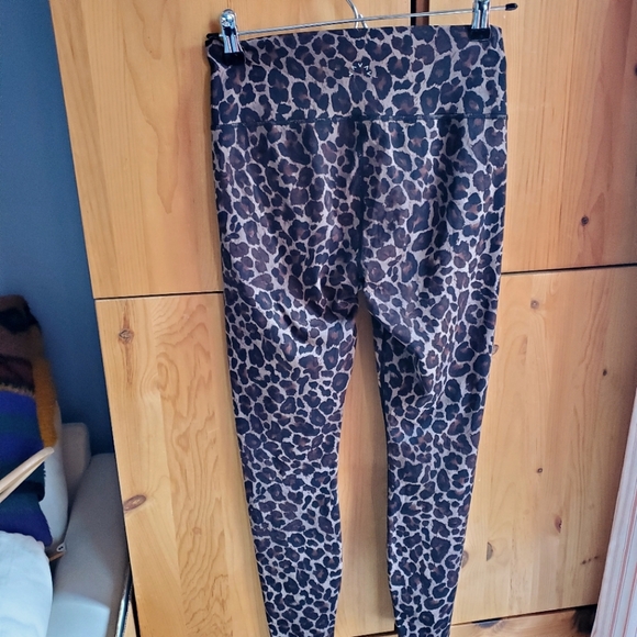 Varley Brown Animal Print Leggings size Small - Picture 4 of 7